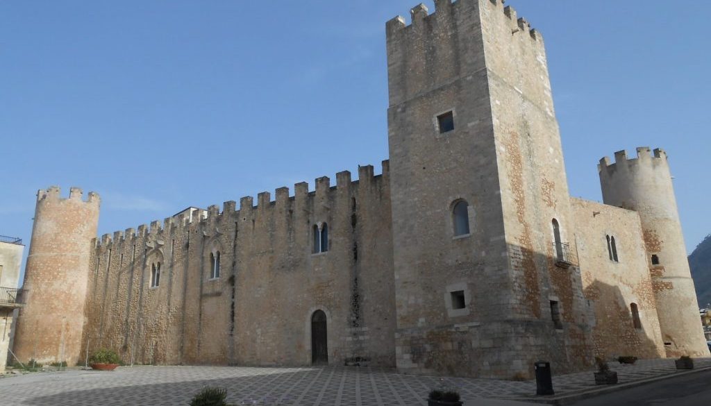 castello dei conti di Modica, Alcamo