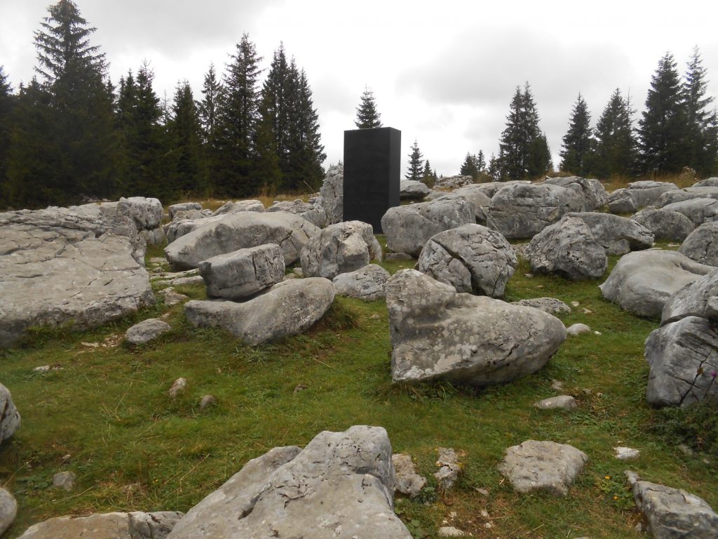 labirinto nero - il sentiero del silenzio - porta della memoria, Gallio, Asiago