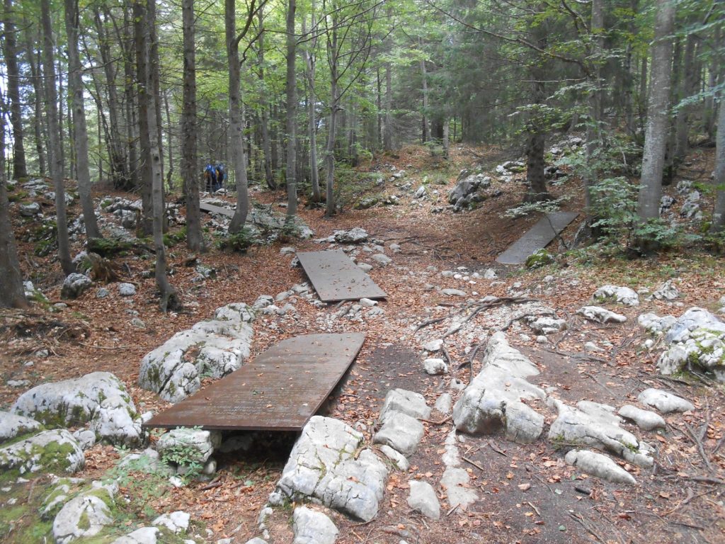 lettere - il sentiero del silenzio - porta della memoria, Gallio, Asiago