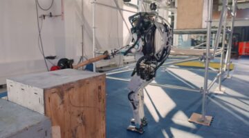 robot Boston Dynamics